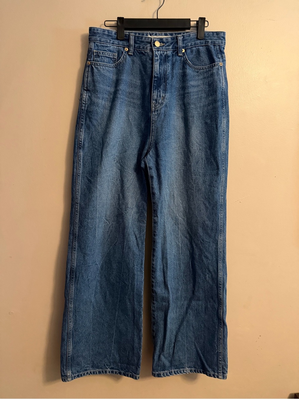 Classic Women's Blue Wide-Leg Jeans